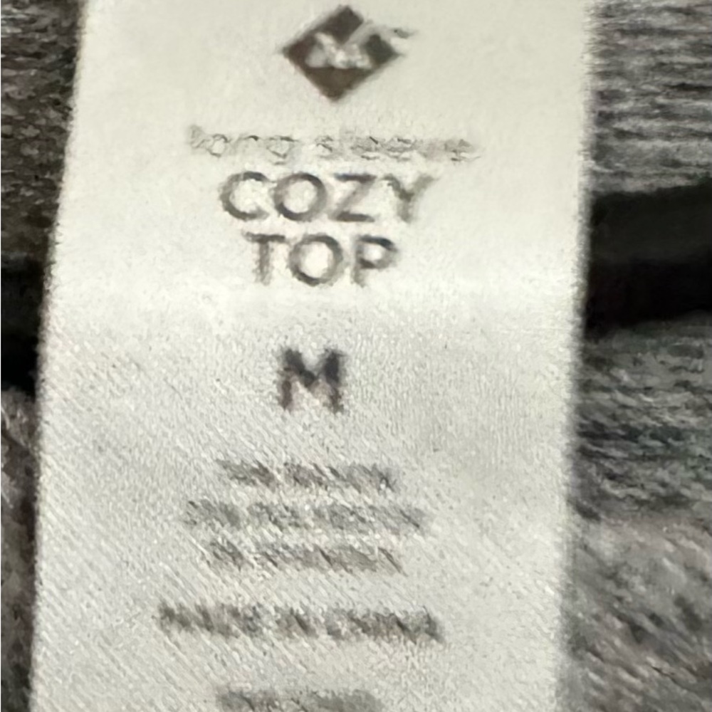 Cozy Top Solid Grey Woman’s M Long Sleeve Top - Picture 2 of 4
